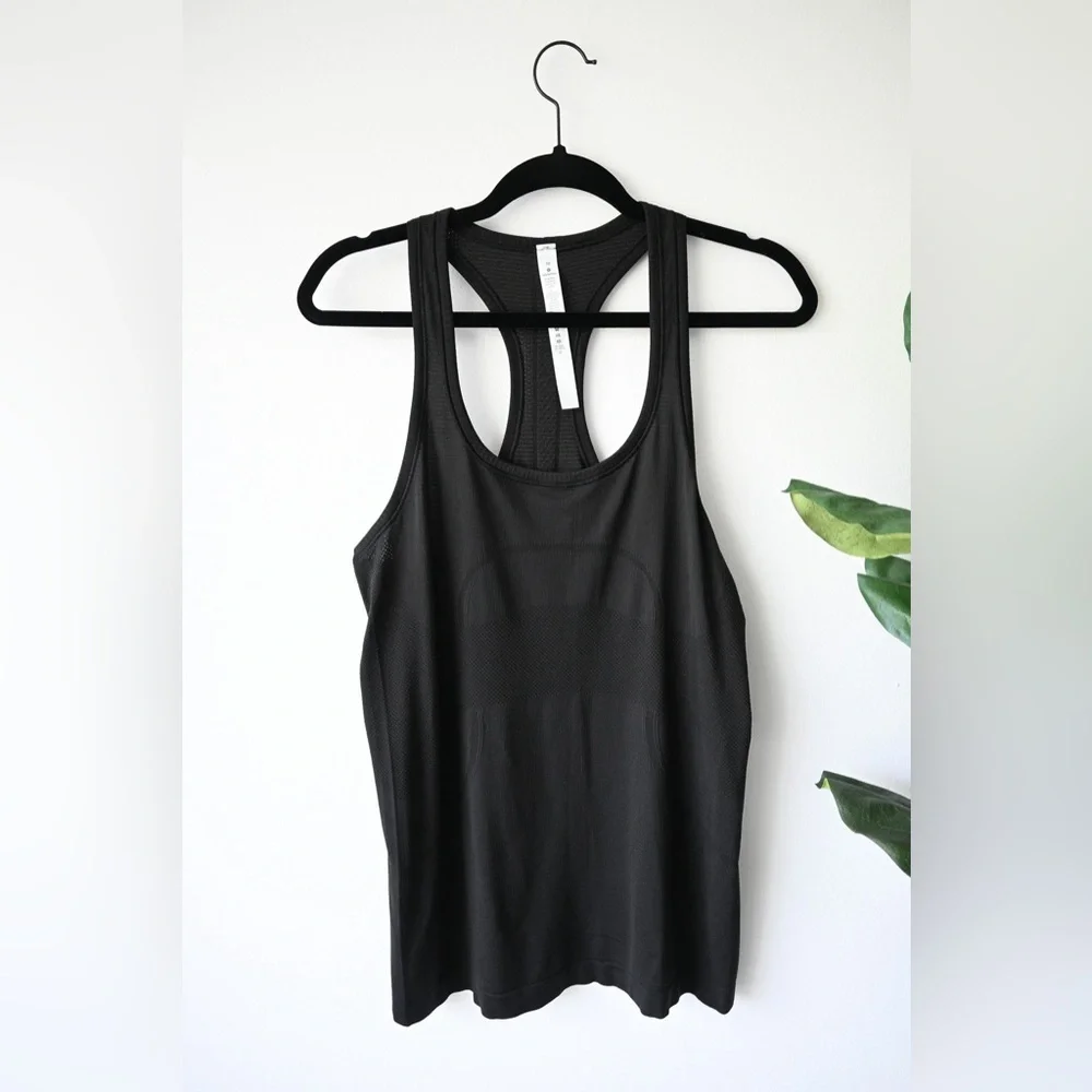 Lululemon Athletica 