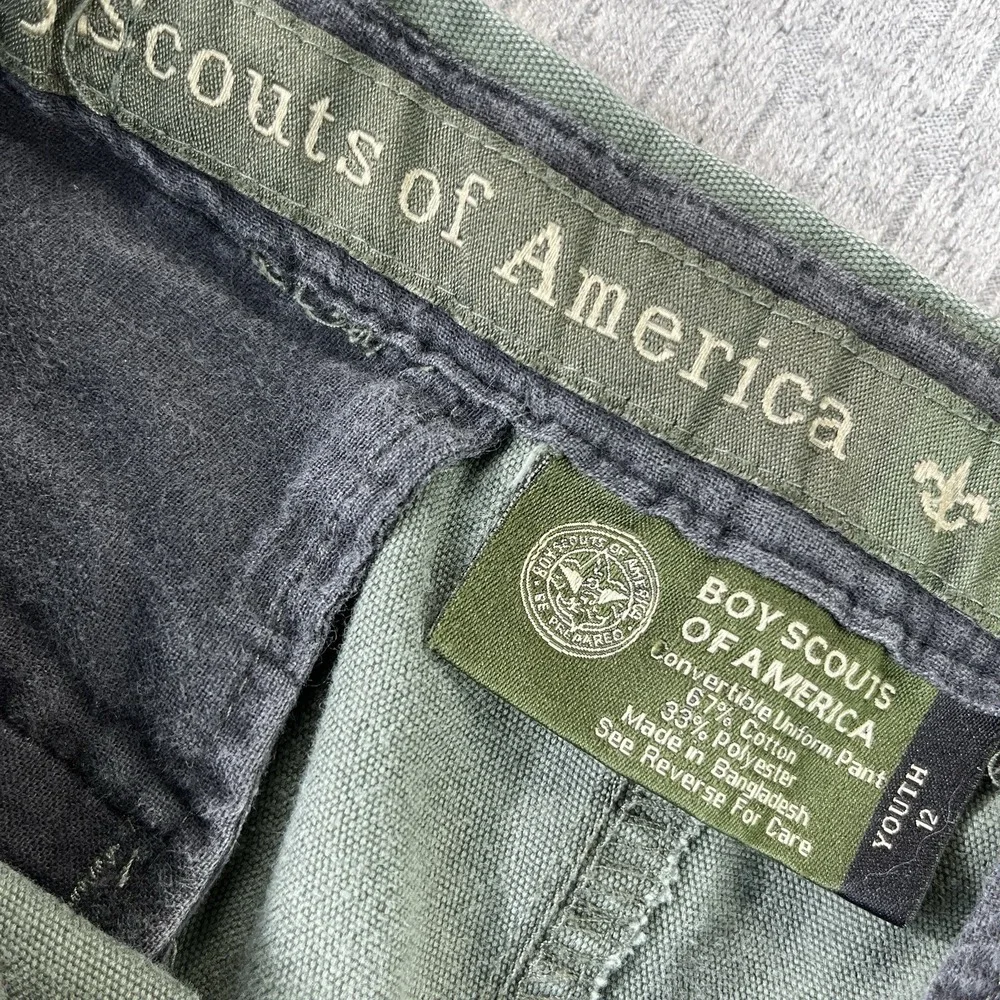Boy Scouts of America Convertible Uniform youth (12) Men (S-28) authentic shorts