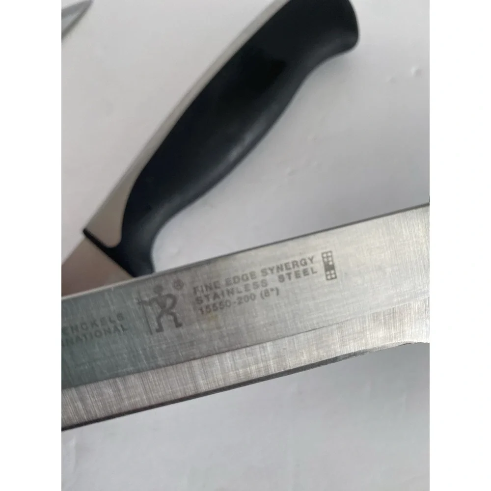 Henckels lot international