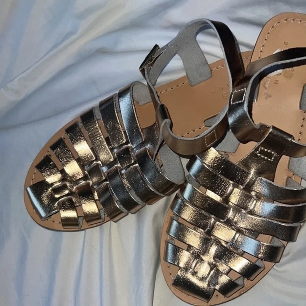 ASOS Womens Leather Huarache Sandals 8W GOLDEN Slip On Woven Shoes