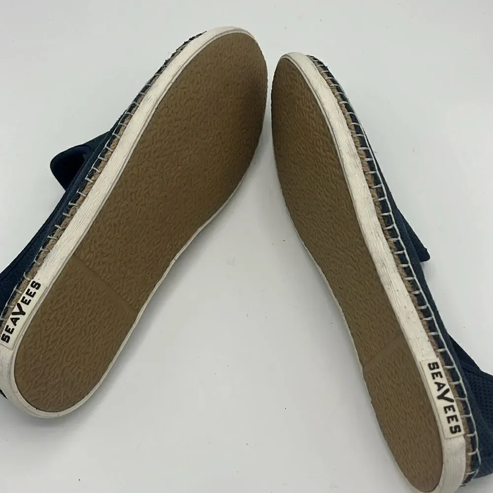 SeaVees navy ocean