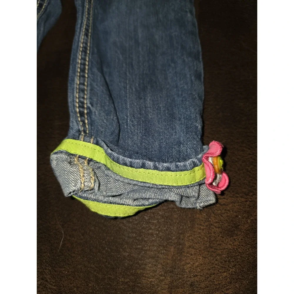 Gymboree growing flowers
