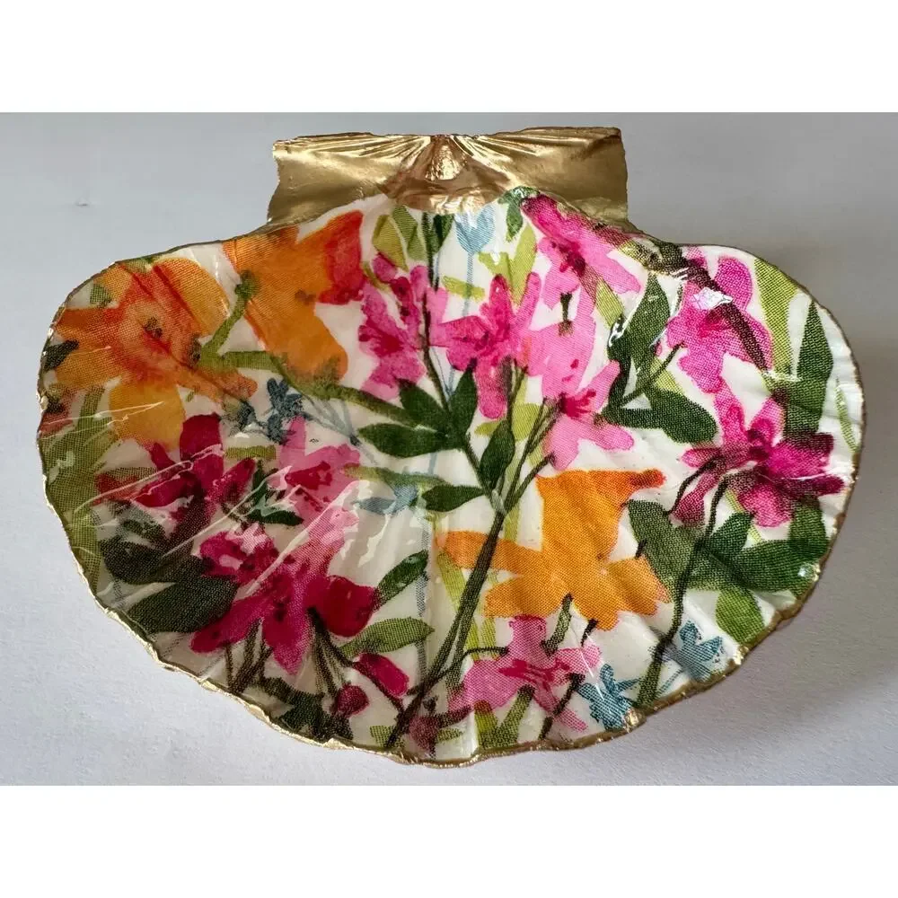 Handmade seashell trinket