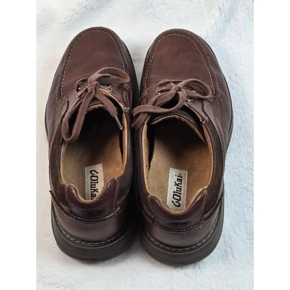 OluKai men leather