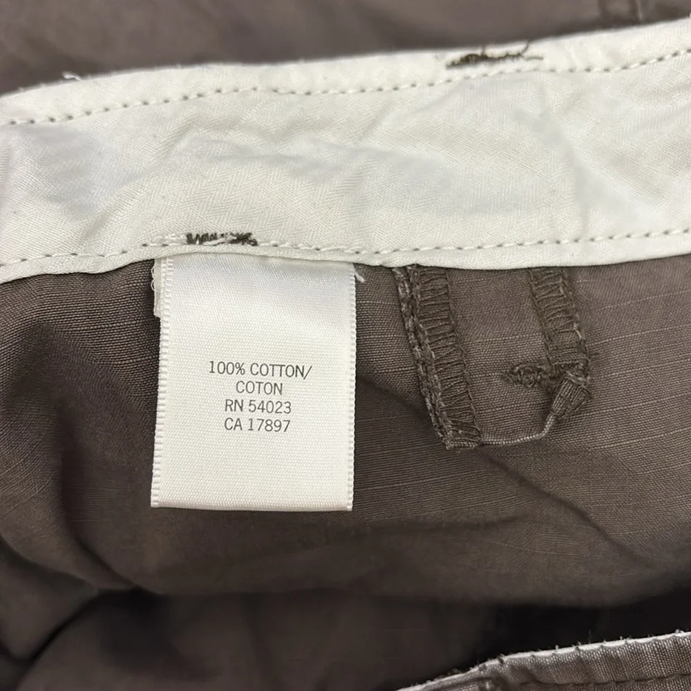 Banana Republic only ask
