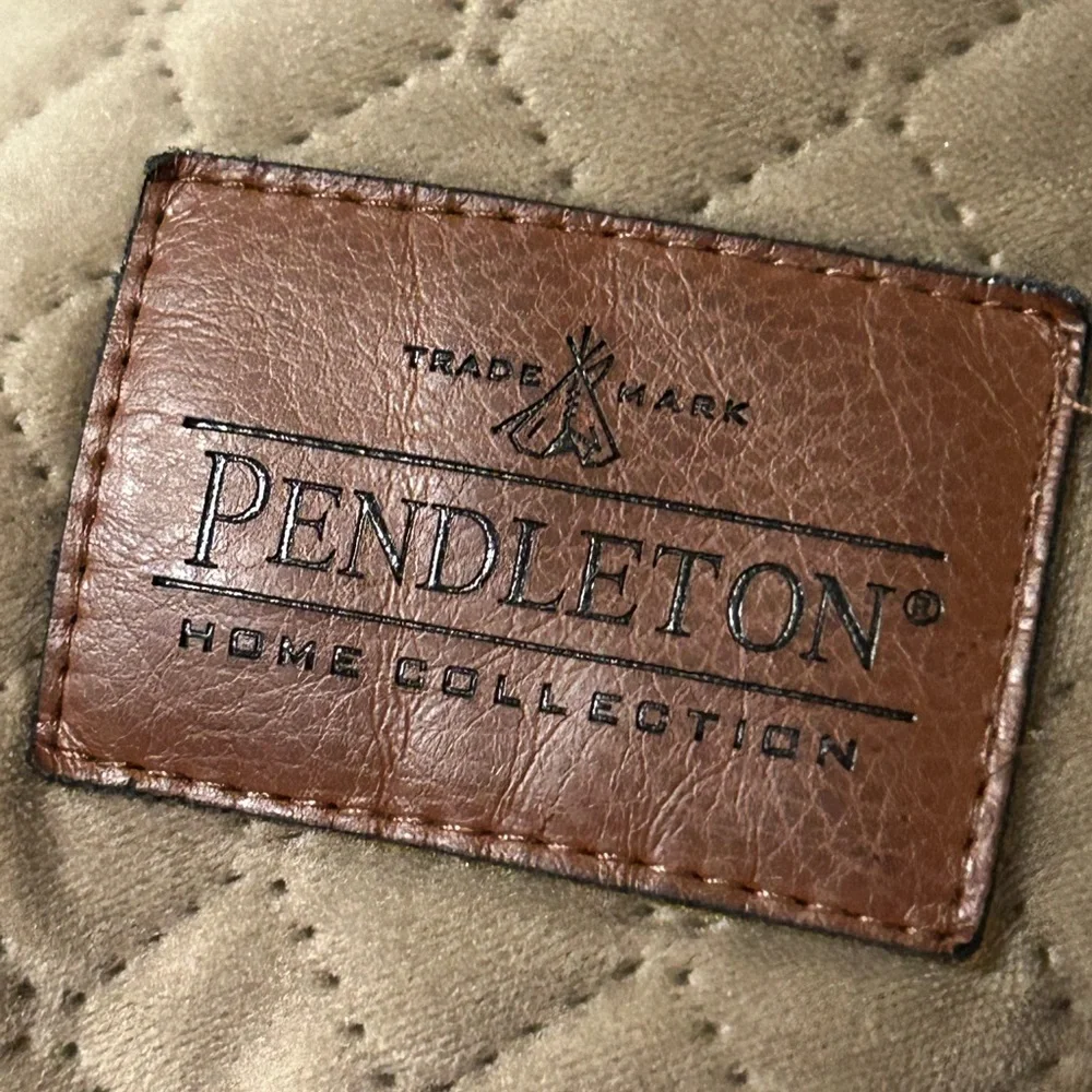 Pendleton add design quilted