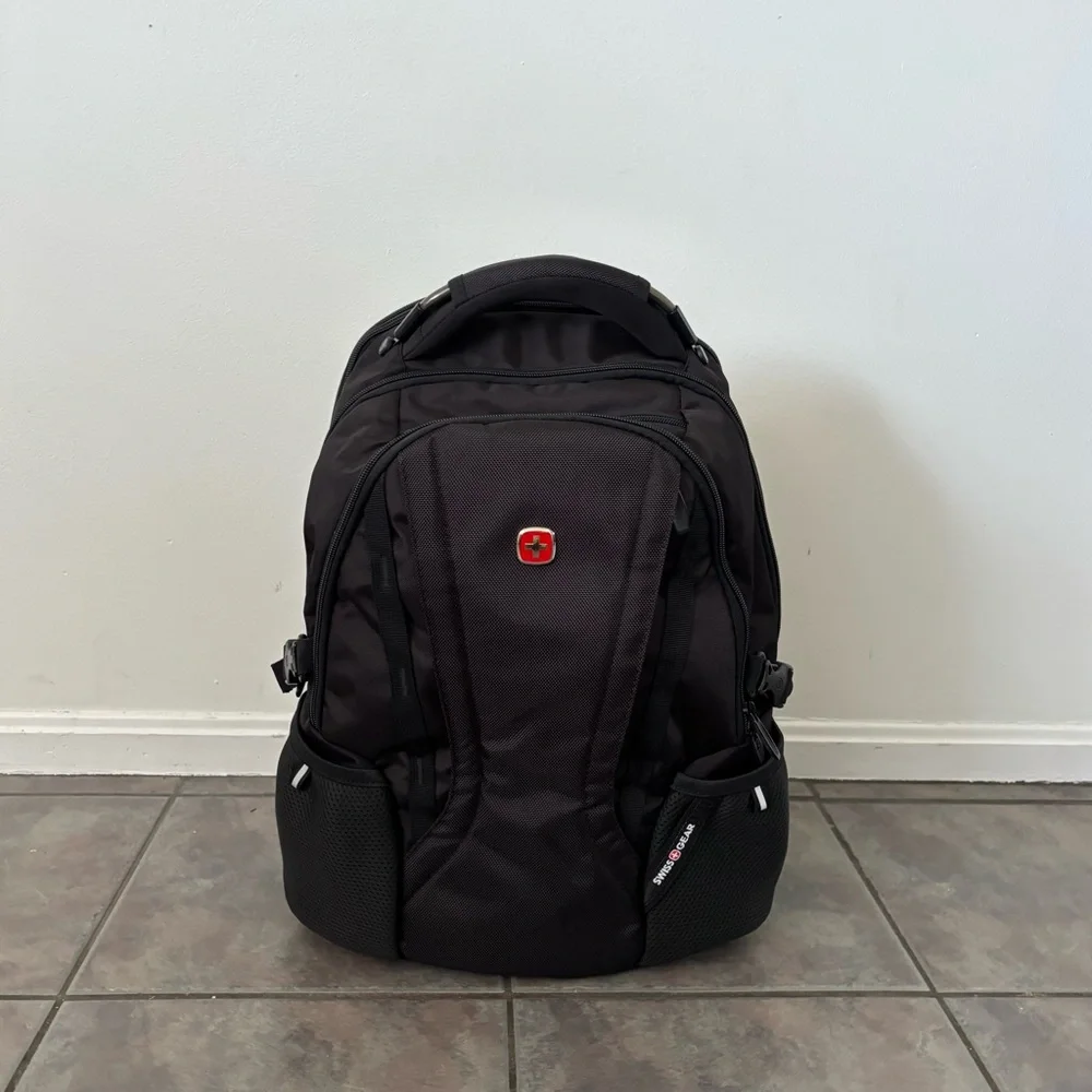 SwissGear sleek backpack
