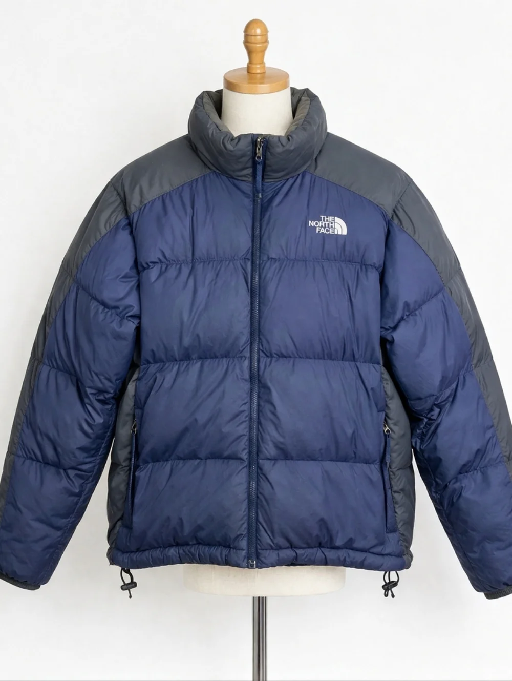 The North Face Men’s 1996 Retro Down Blue and Gray Nuptse‎ Jacket. Size Large.