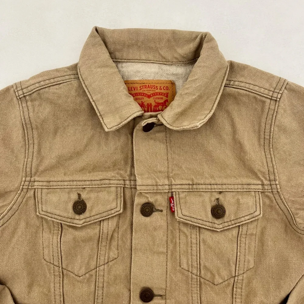 Levis this levi