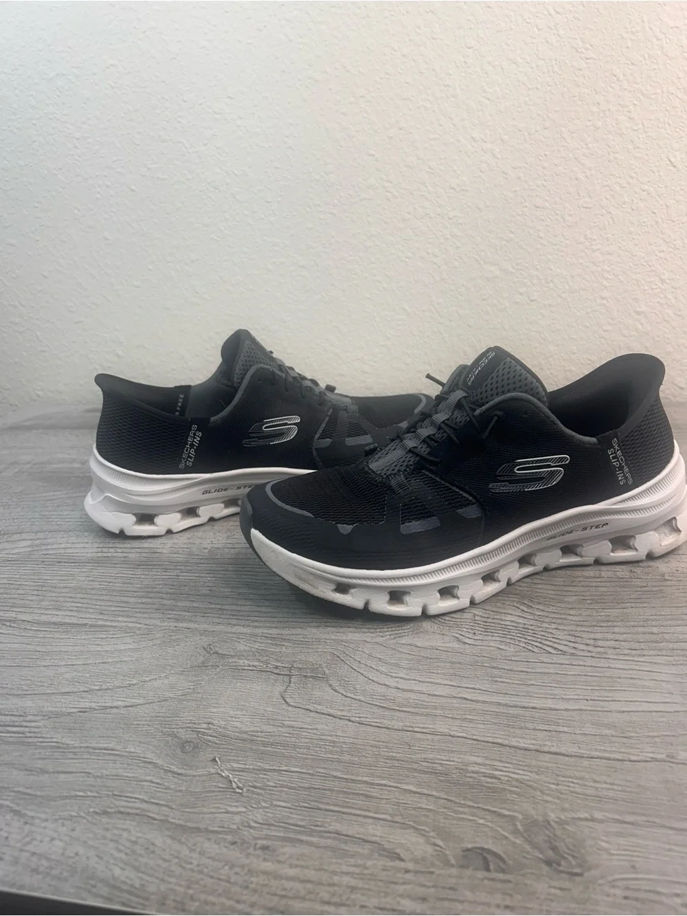Skechers lightweight athletic