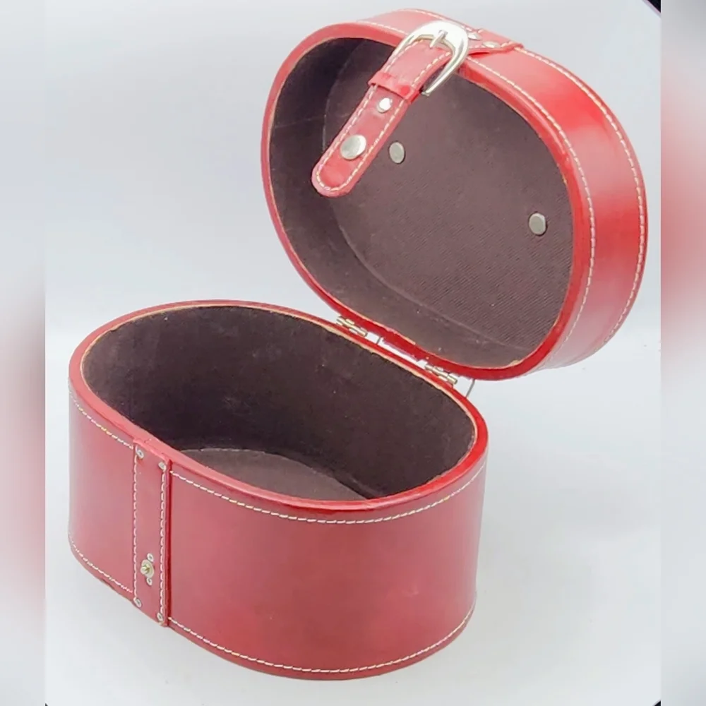 Unbranded vintage style