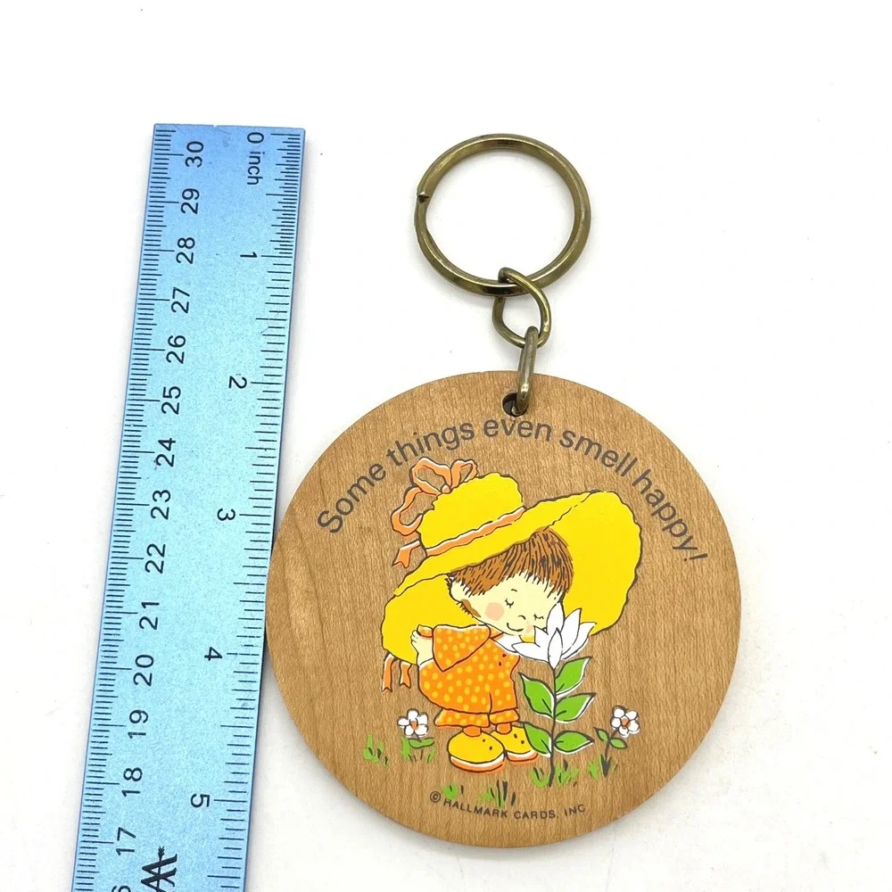 Hallmark Cards Inc charming round