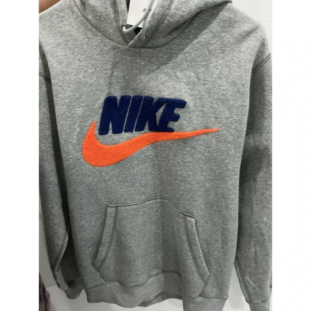 Nike new tags