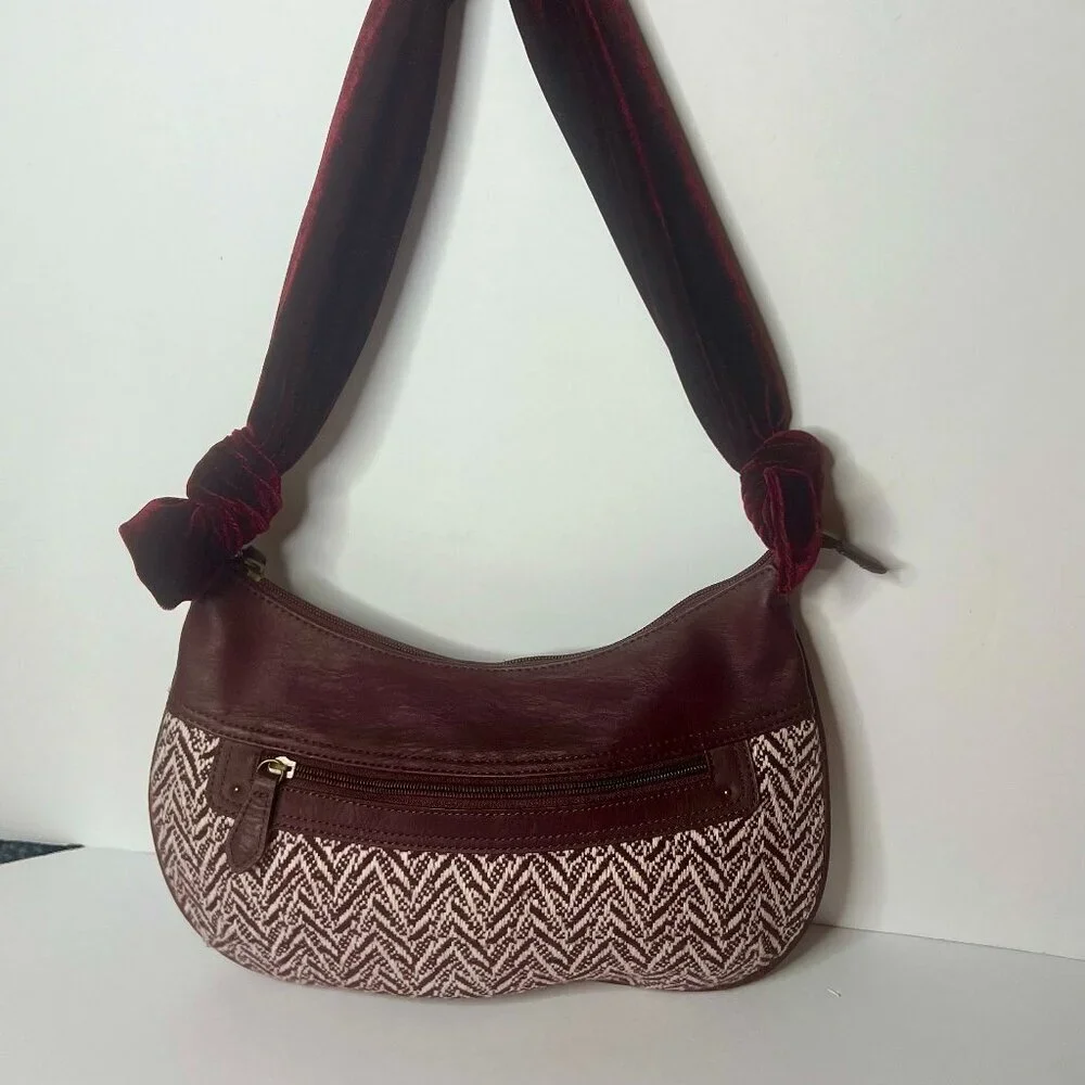 Oggi Hobo Shoulder Bag Purse Velvet Strap‎ Burgandy Chevron Tweed 70s Boho Indie