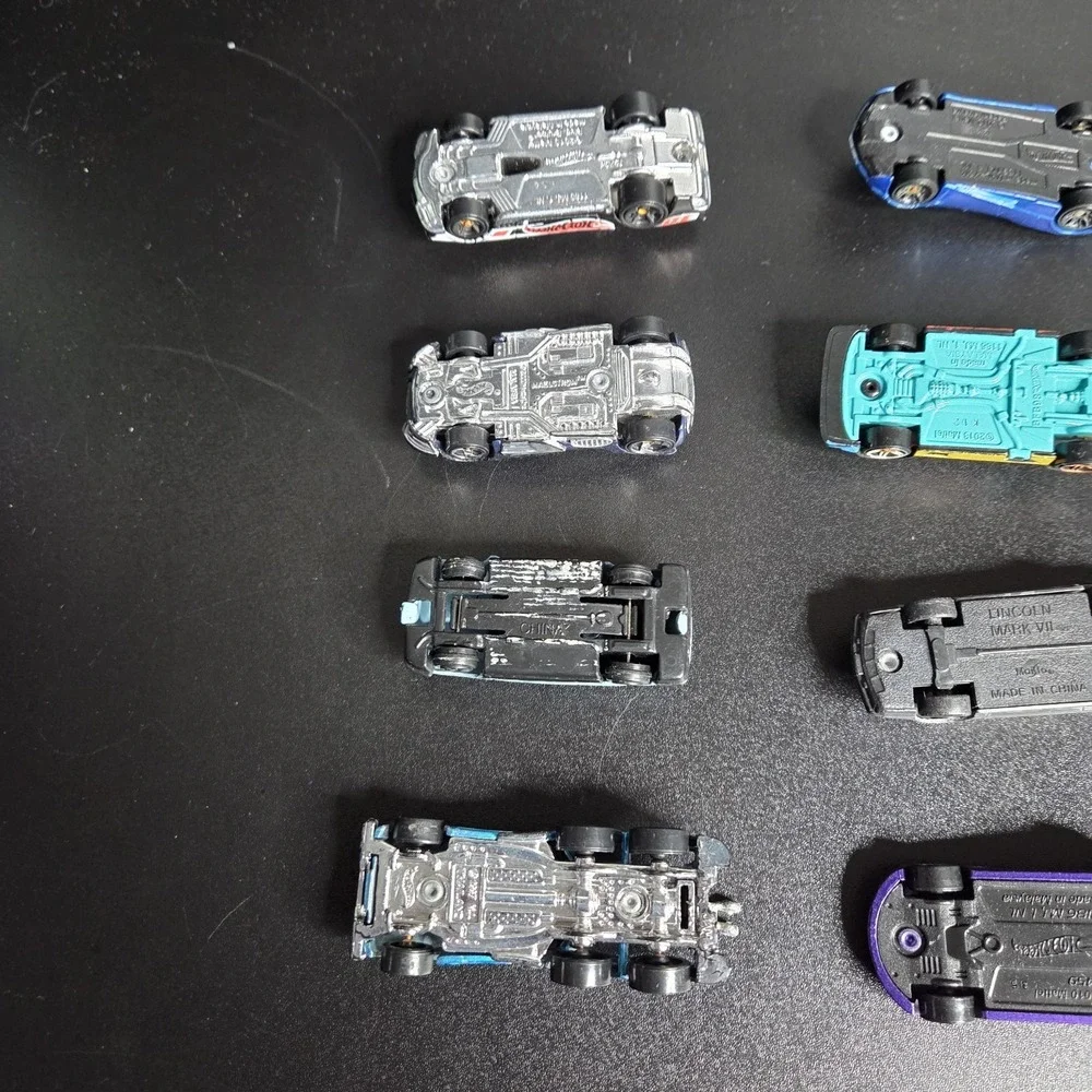 Hot Wheels Diecast Car Lot of 12 Sports Cars Mixed Models Loose 1:64