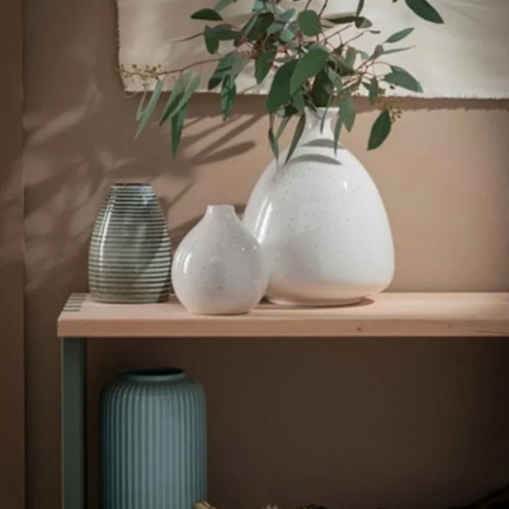IKEA livsverk white