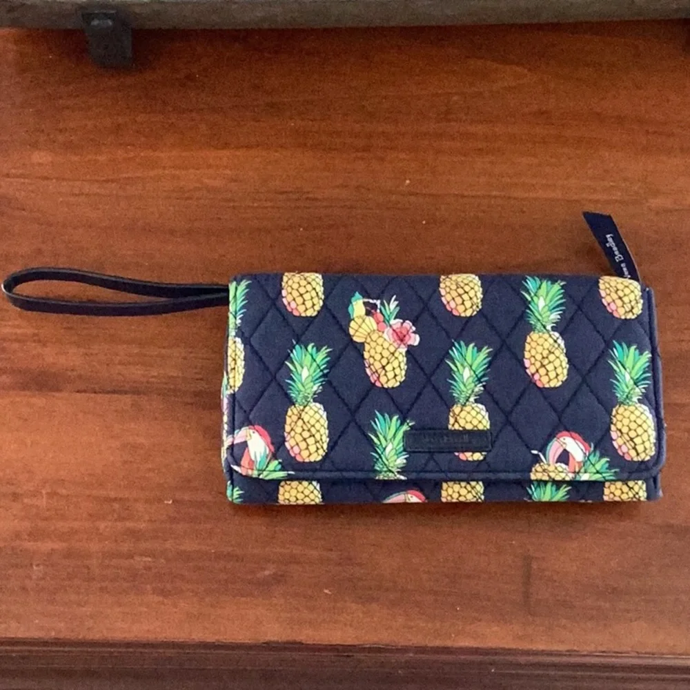 Vera Bradley this bundle