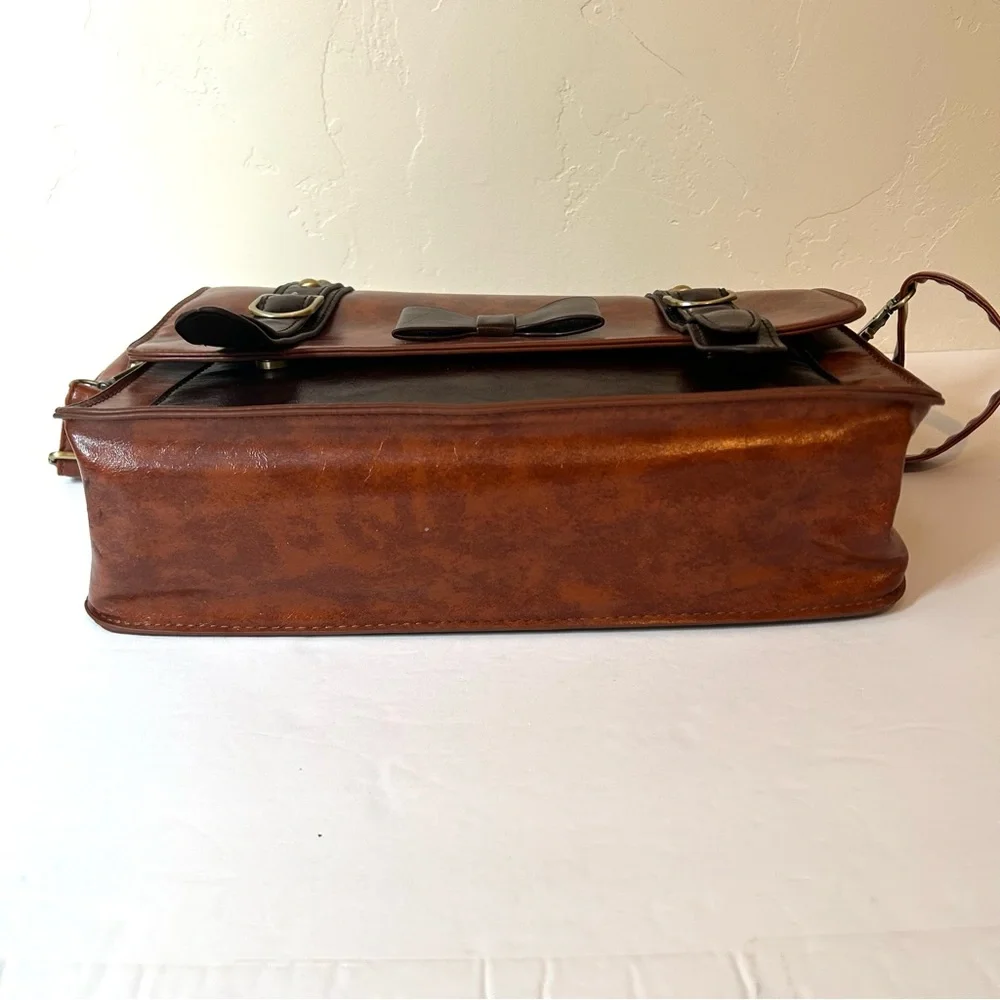 ECOSUSI Vintage Faux Leather Messenger Laptop Bag Satchel Brown with Bow 10x13