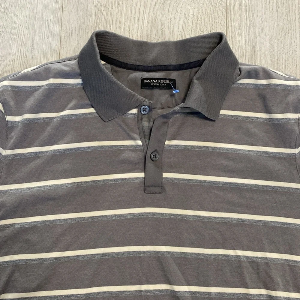 Banana Republic used couple