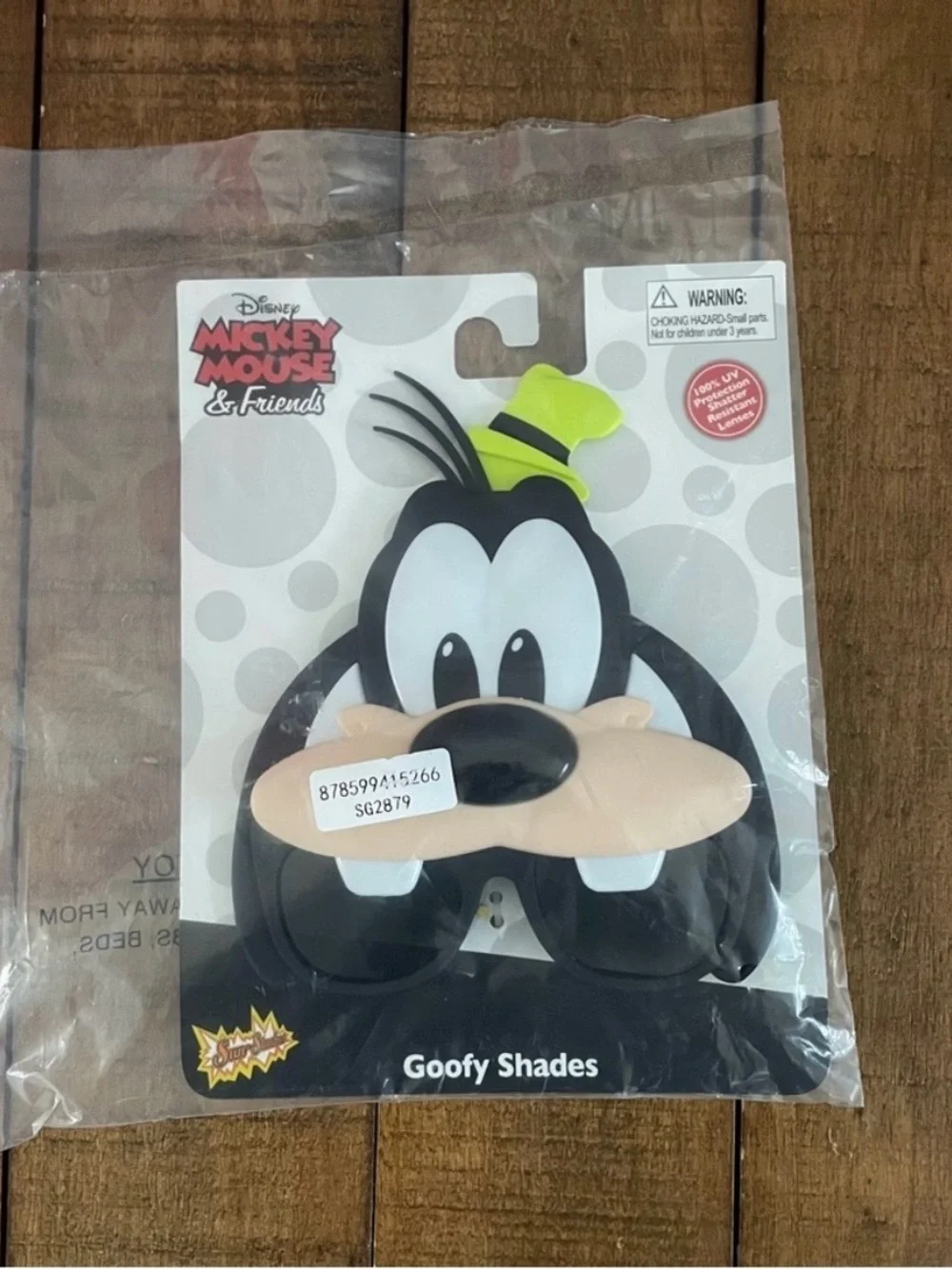 Disney nwt sunglasses