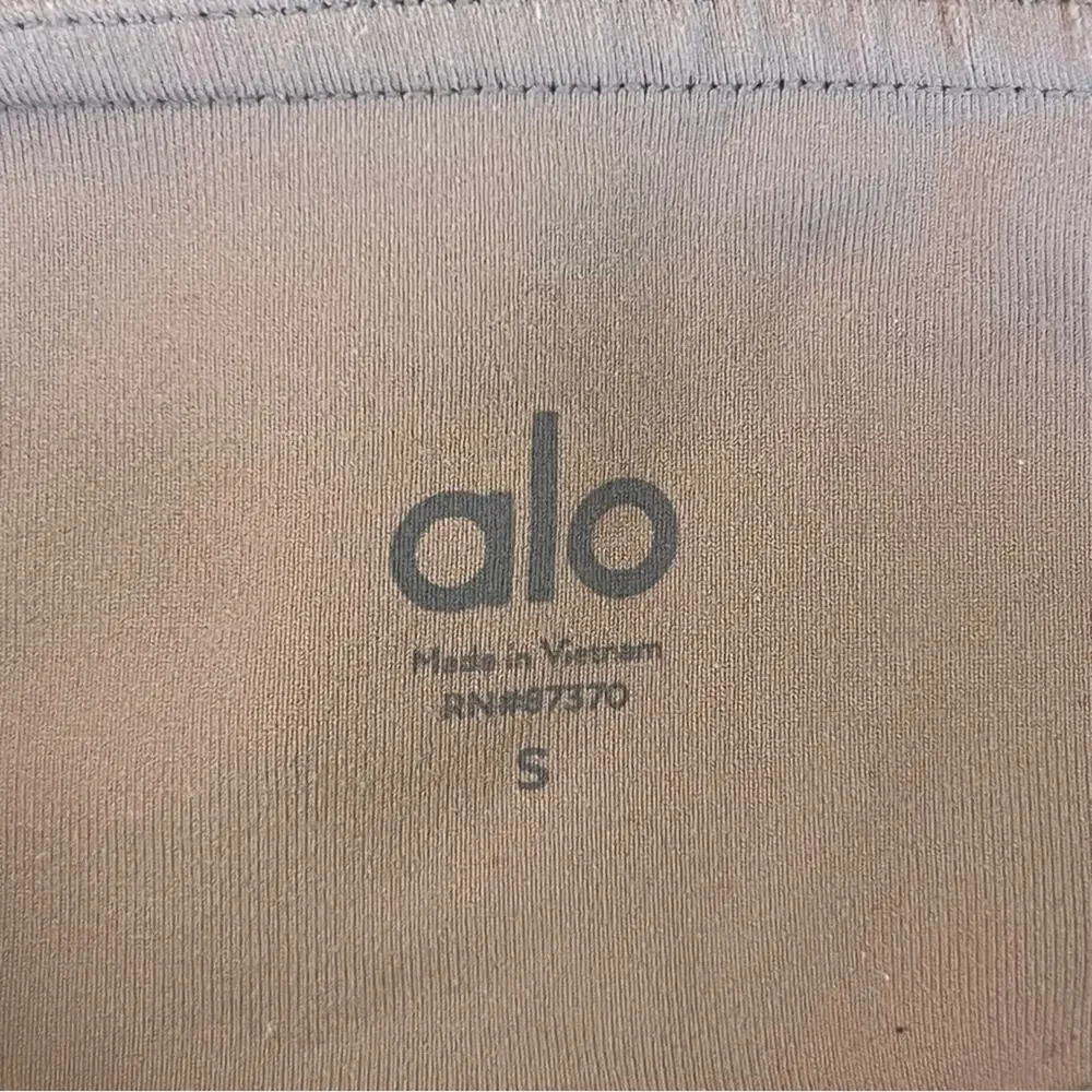 ALO Yoga alo yoga