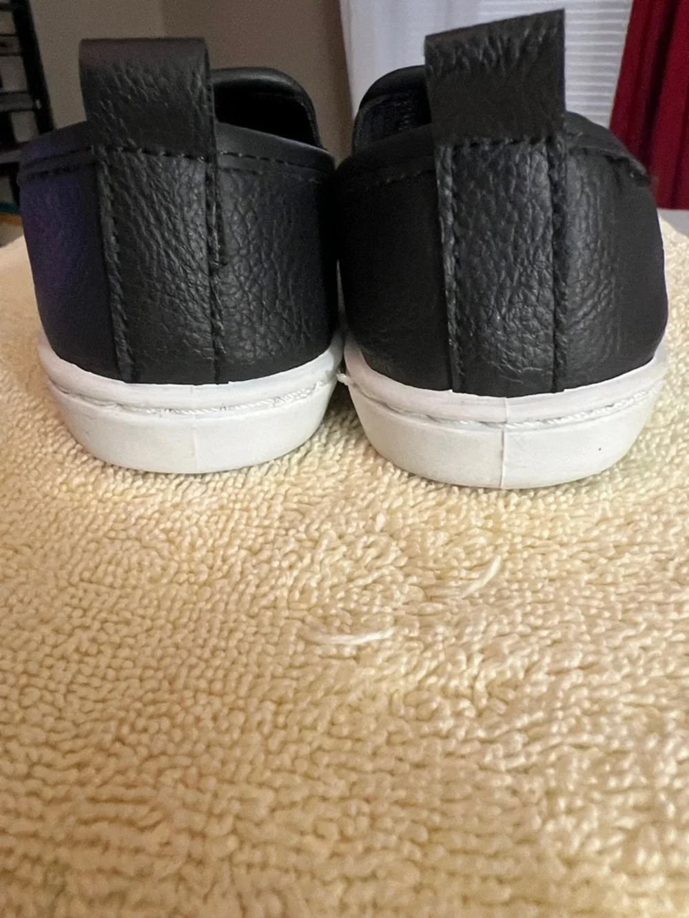 London Fog classic slip