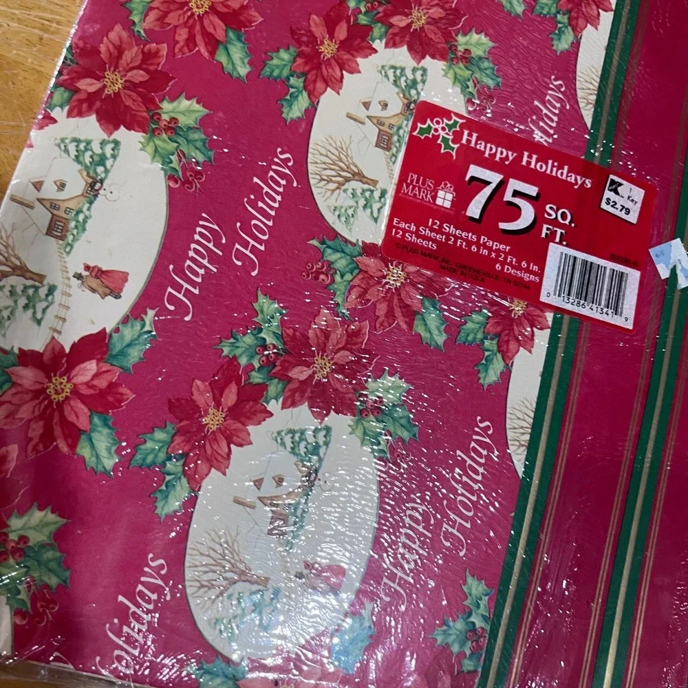 Vtg Plus Mark Christmas Wrapping 24 Sheets 150 Sq Ft Santa Poinsettia 2pk NEW