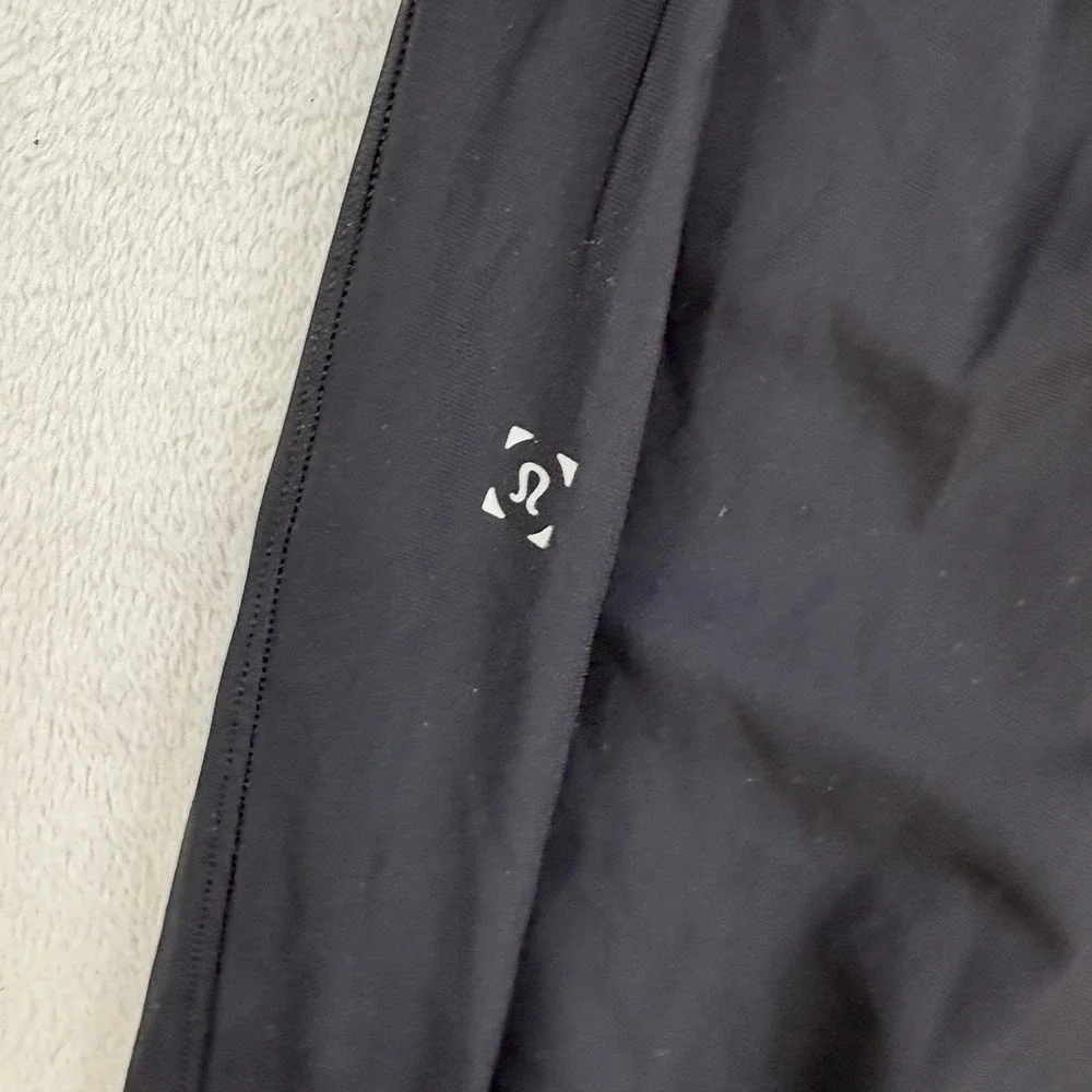 lululemon athletica lightweight every
