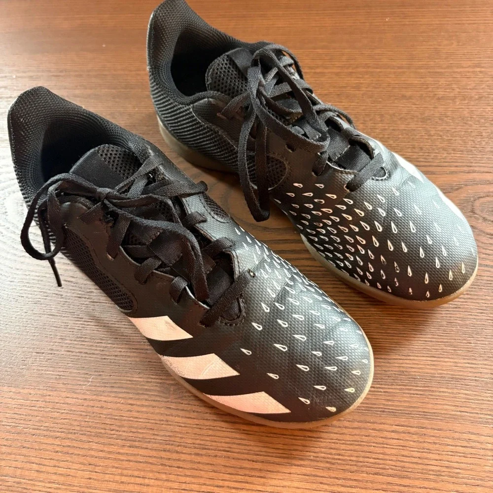 adidas predator freak