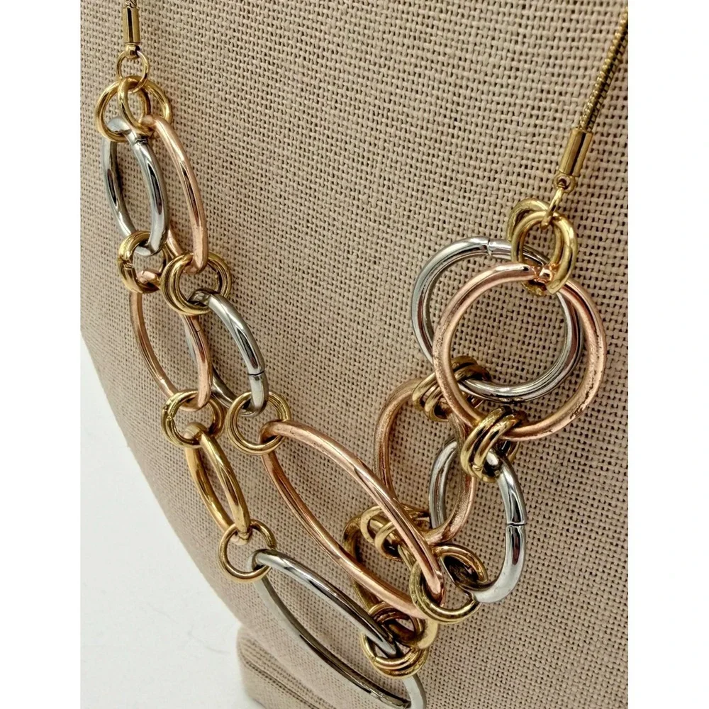 Ann Taylor Factory Tri‎ Tone Mixed Metal Interlocking Ring Slider Necklace