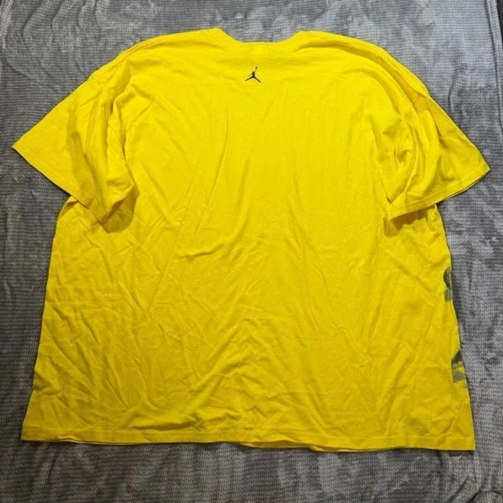 Vintage Jordan Brand Flight Michael Jordan T-Shirt Yellow Mens XXL Tee 90s‎