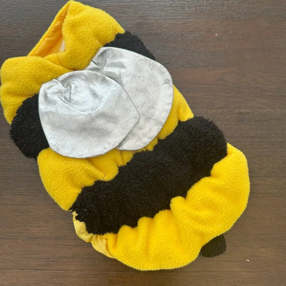 #PoshPets Bumblebee Halloween Costume