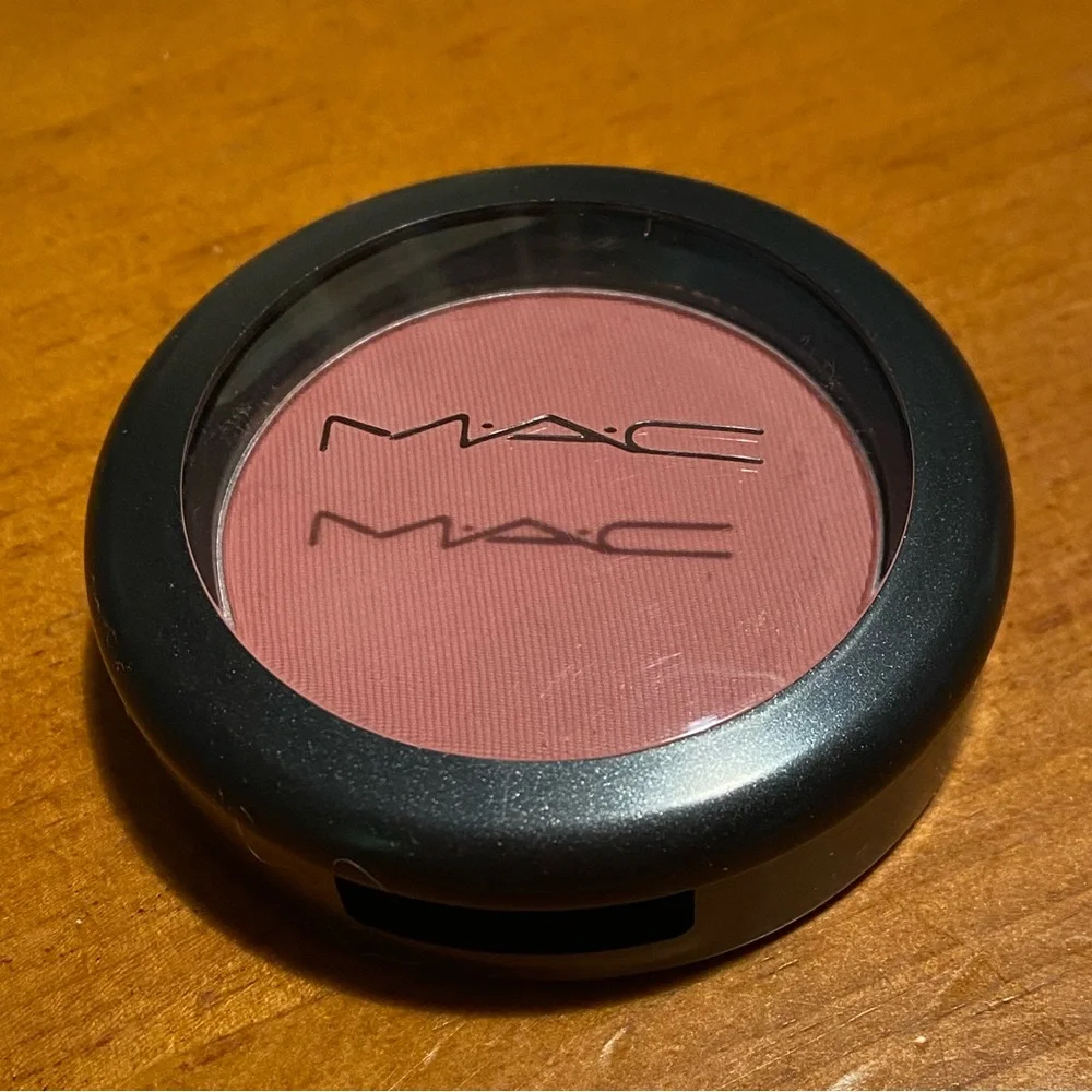 MAC Cosmetics brand new