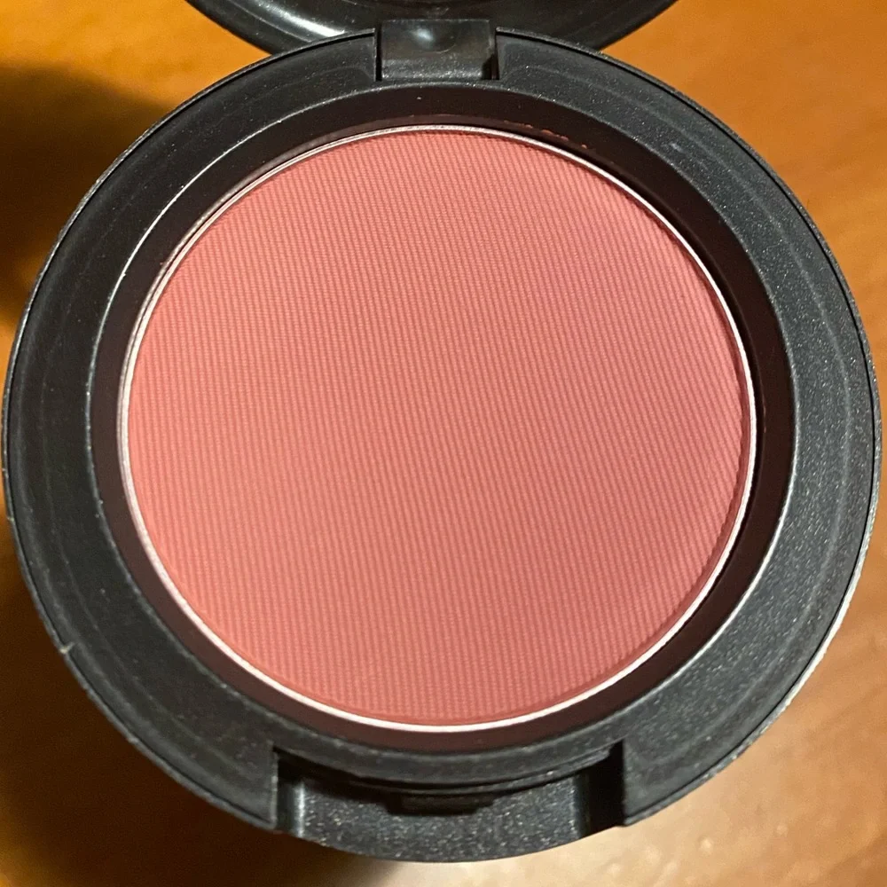 MAC Cosmetics brand new