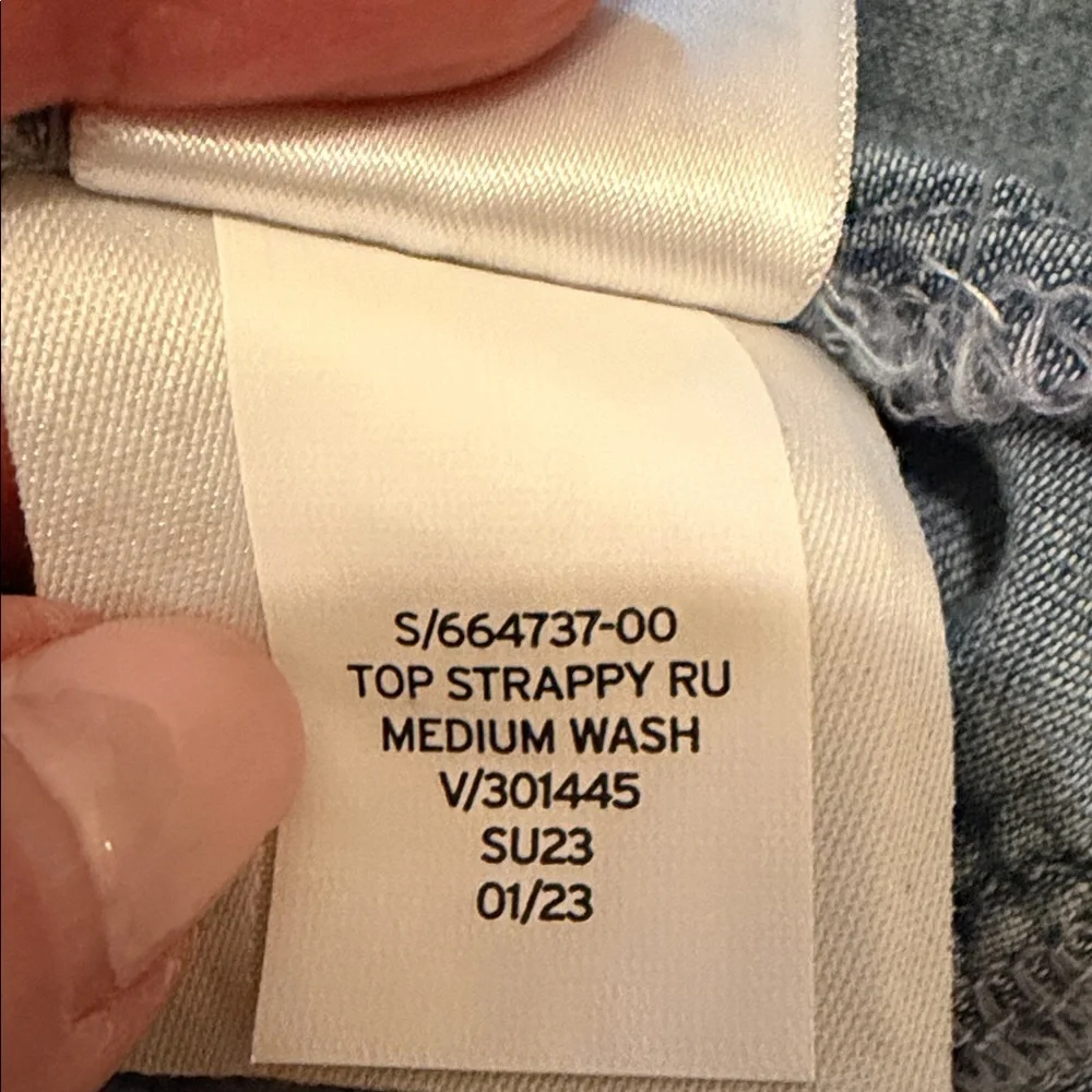 GAP stylish versatile