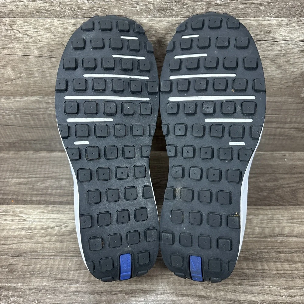 Nike waffle one