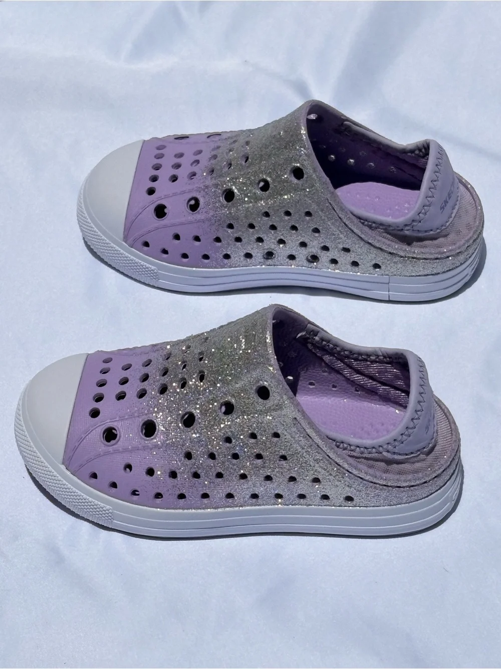 Skechers slip water