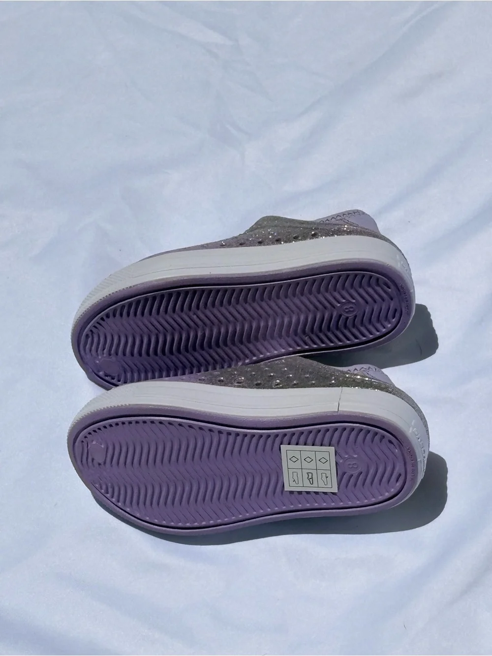Skechers slip water