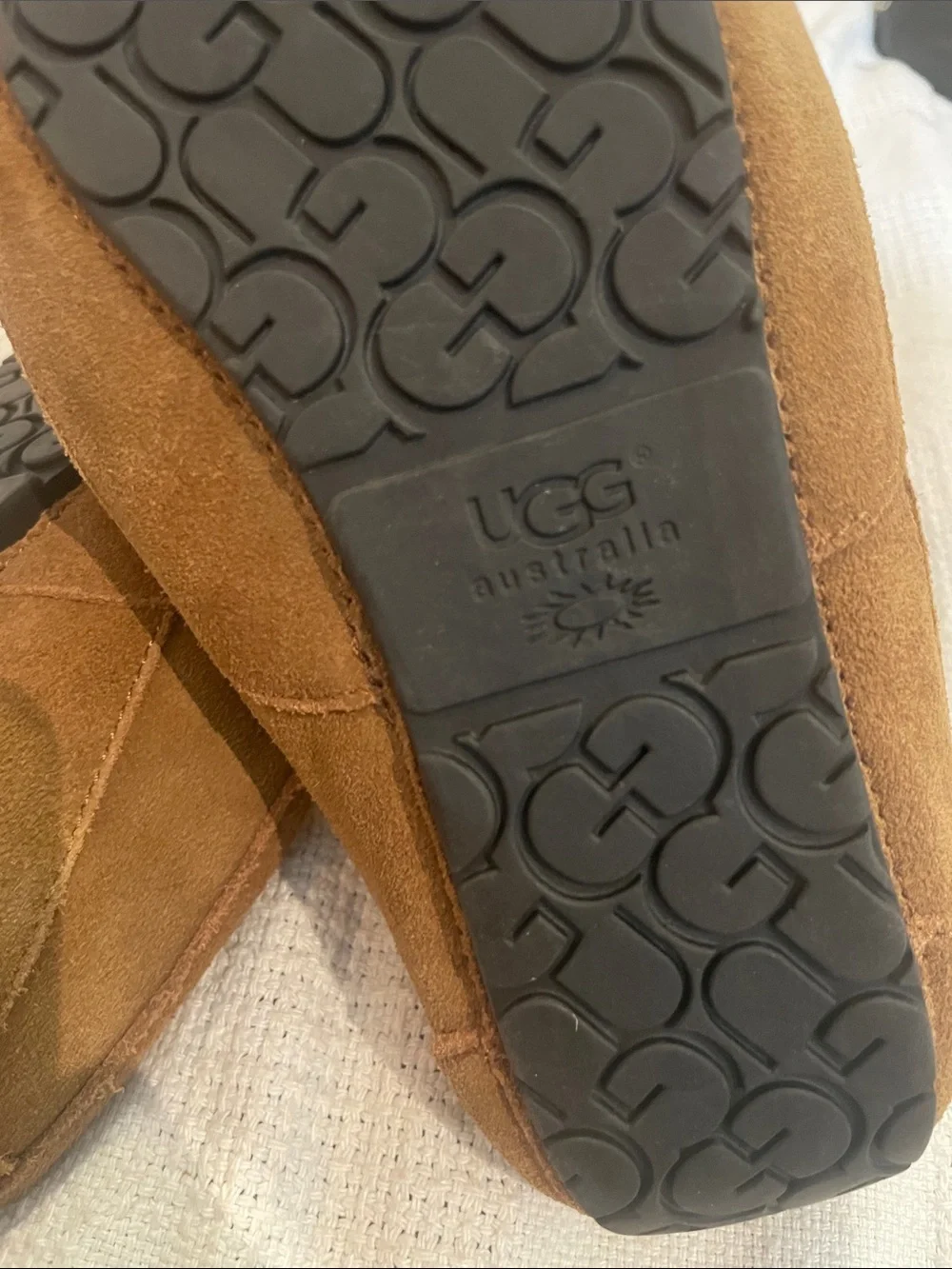 UGG uggs ascot