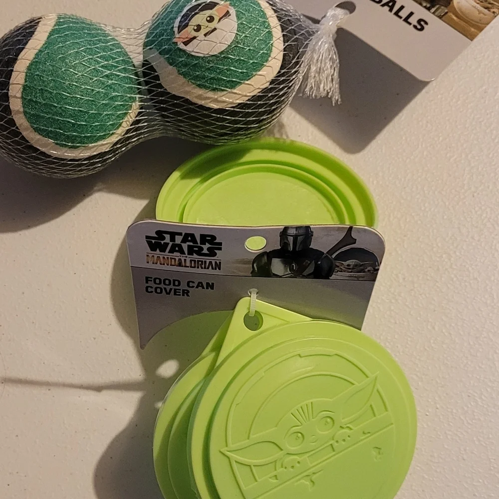 Star Wars Green And Gray Hard Tennis Balls, Baby Yoda Green Dog Food Lids