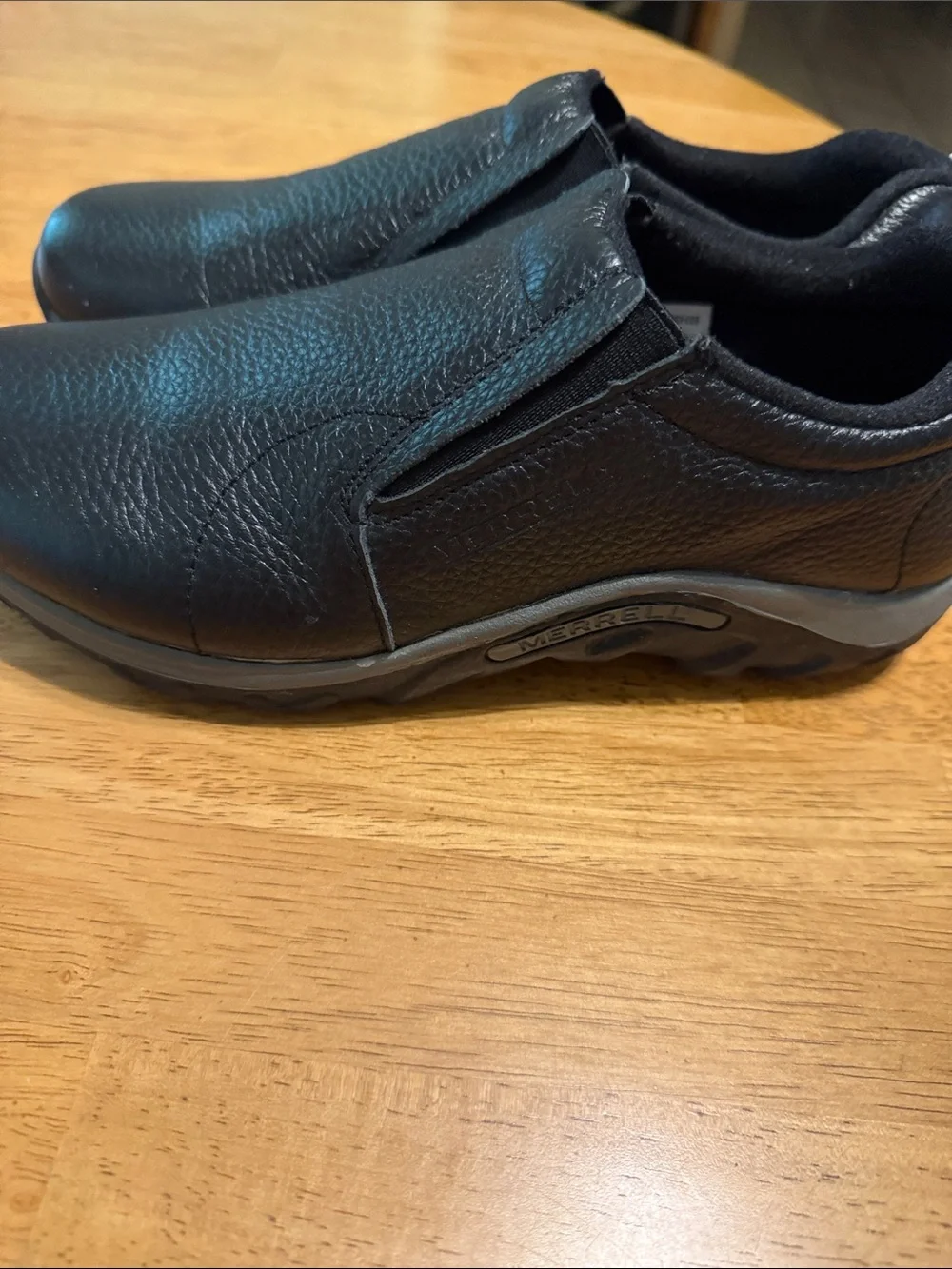 Merrell smooth pebbled