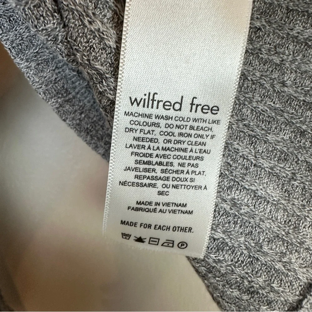 Aritzia wilfred free
