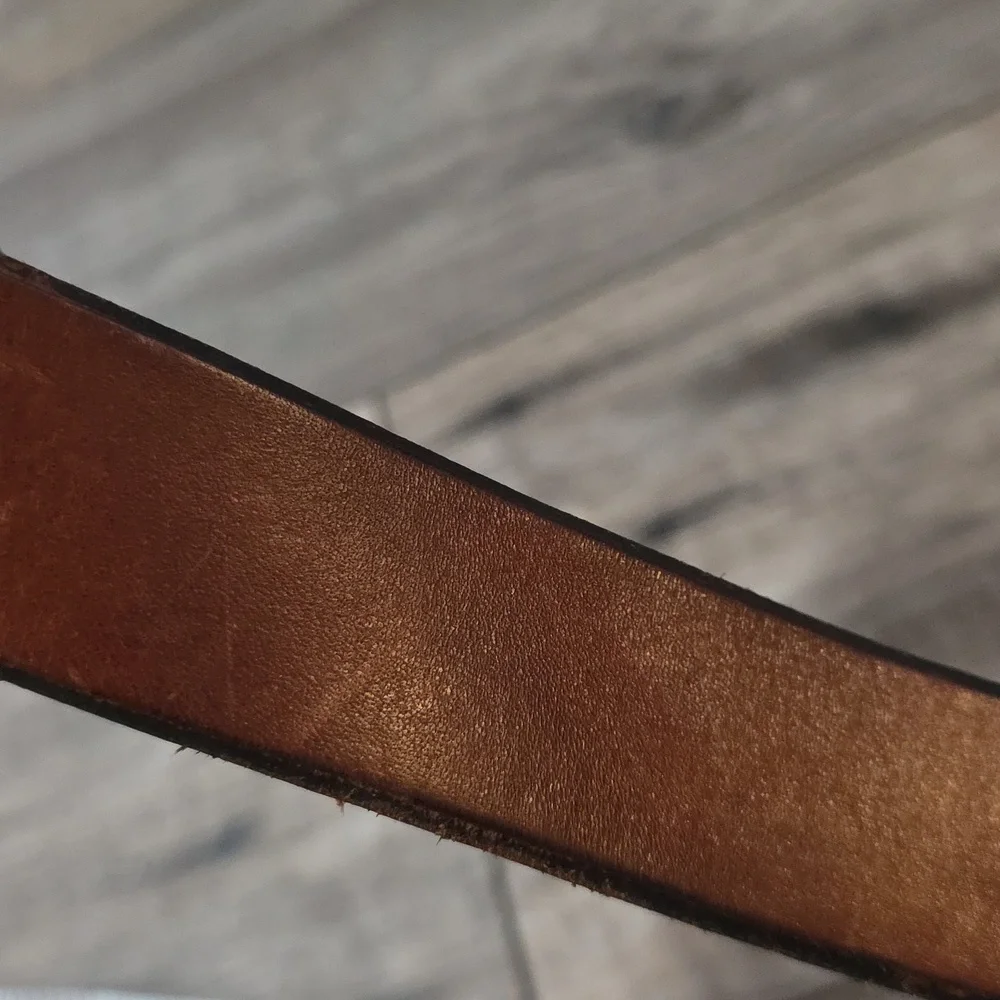Fossil genuine leather