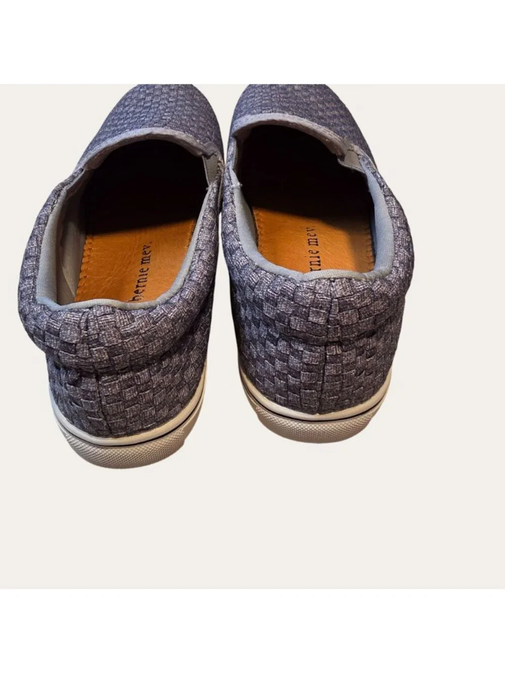 bernie mev. step into