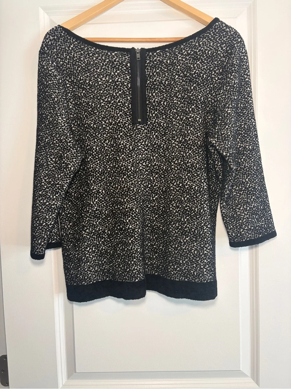 Anthropologie lightweight knit