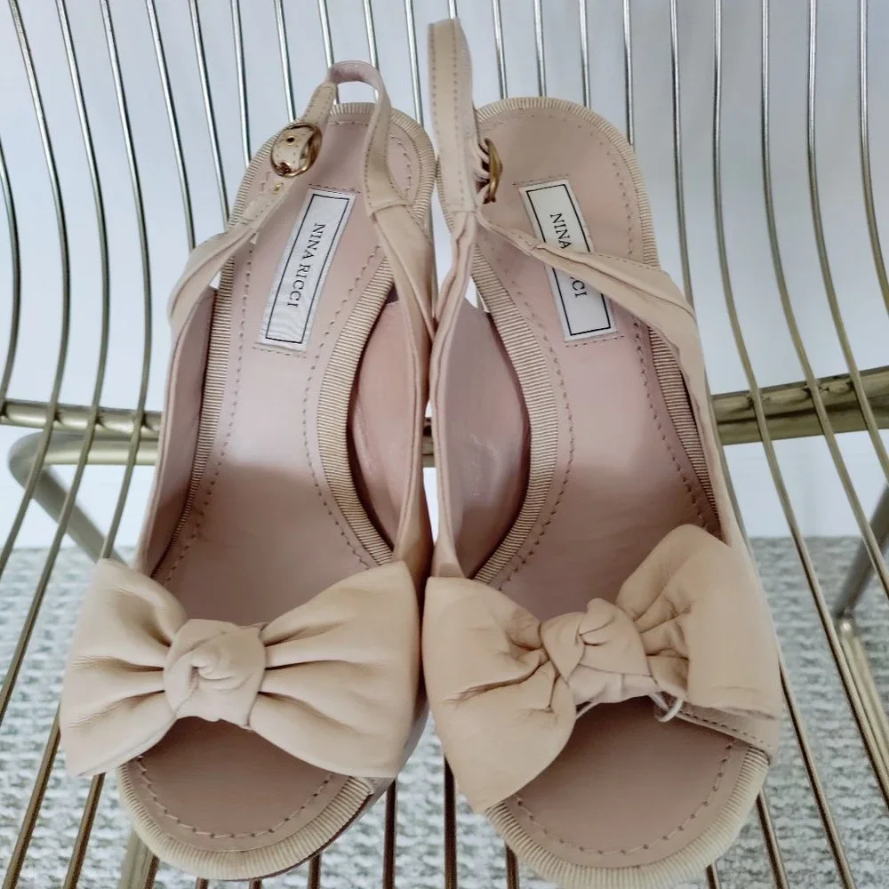 Nina Ricci design free environment