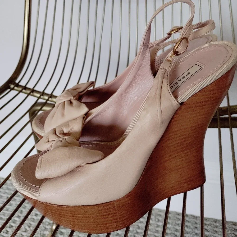 Nina Ricci size box