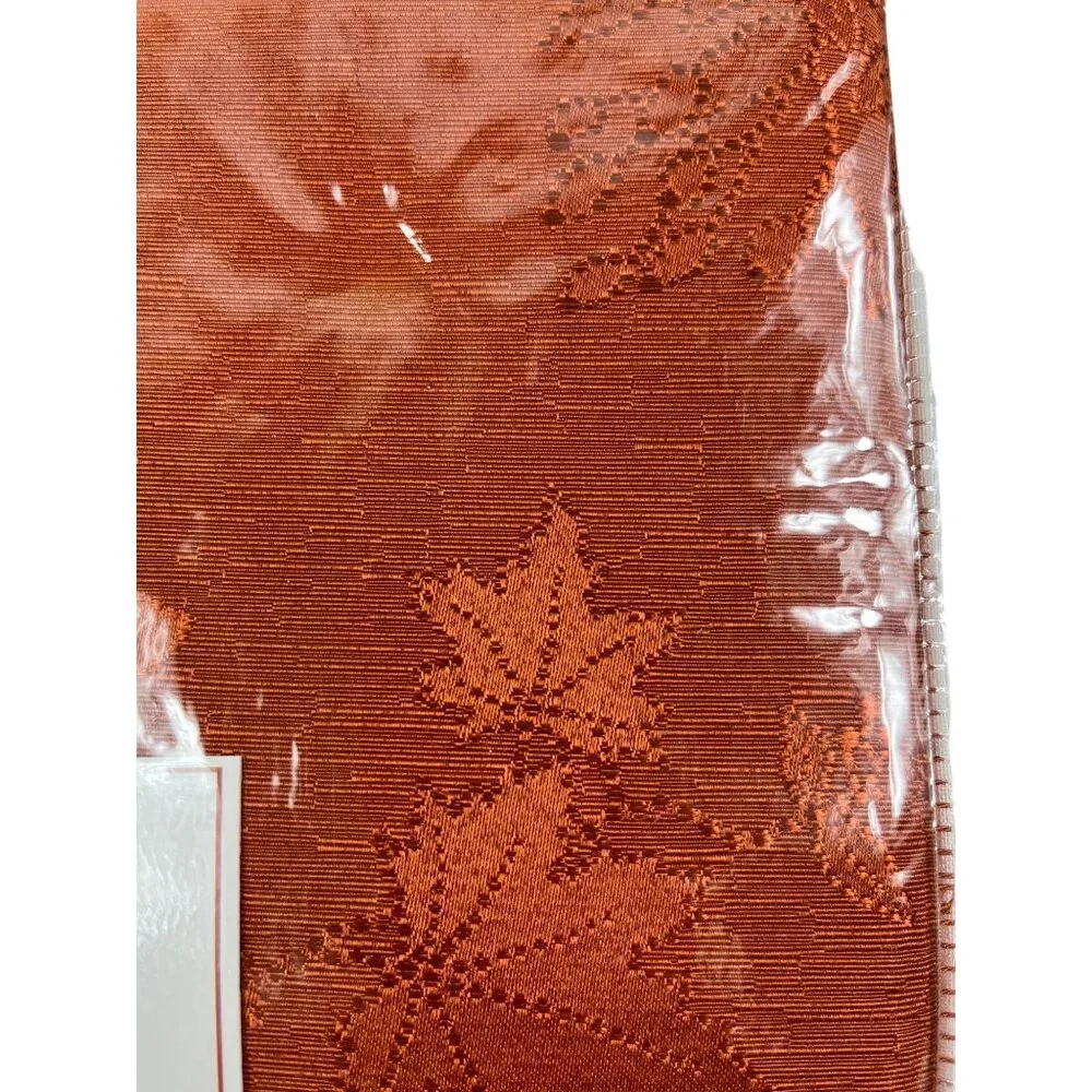 Benson Mills excellent polyester rust