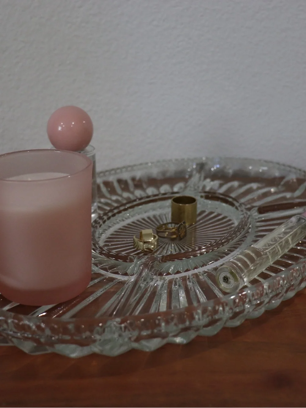 N/A elegant oval