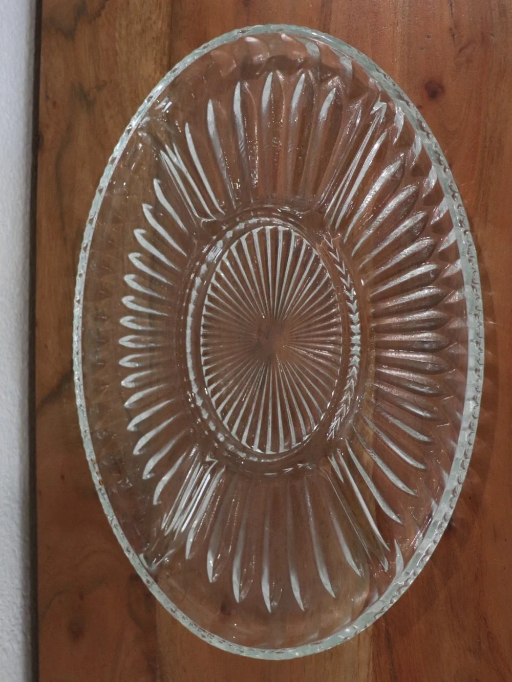 N/A elegant oval